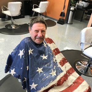 Meet your Posher, Charles